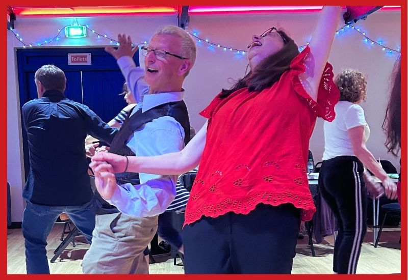beginner dance class durham, couple dancing lindy jazz